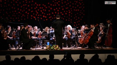 KONCERT ŚWIATOWYCH HITÓW - Fragment Koncertu Briańskiej Orkiestry Symfonicznej w Zwoleniu.